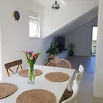 Апартаменты Sea View Suzana Задар
